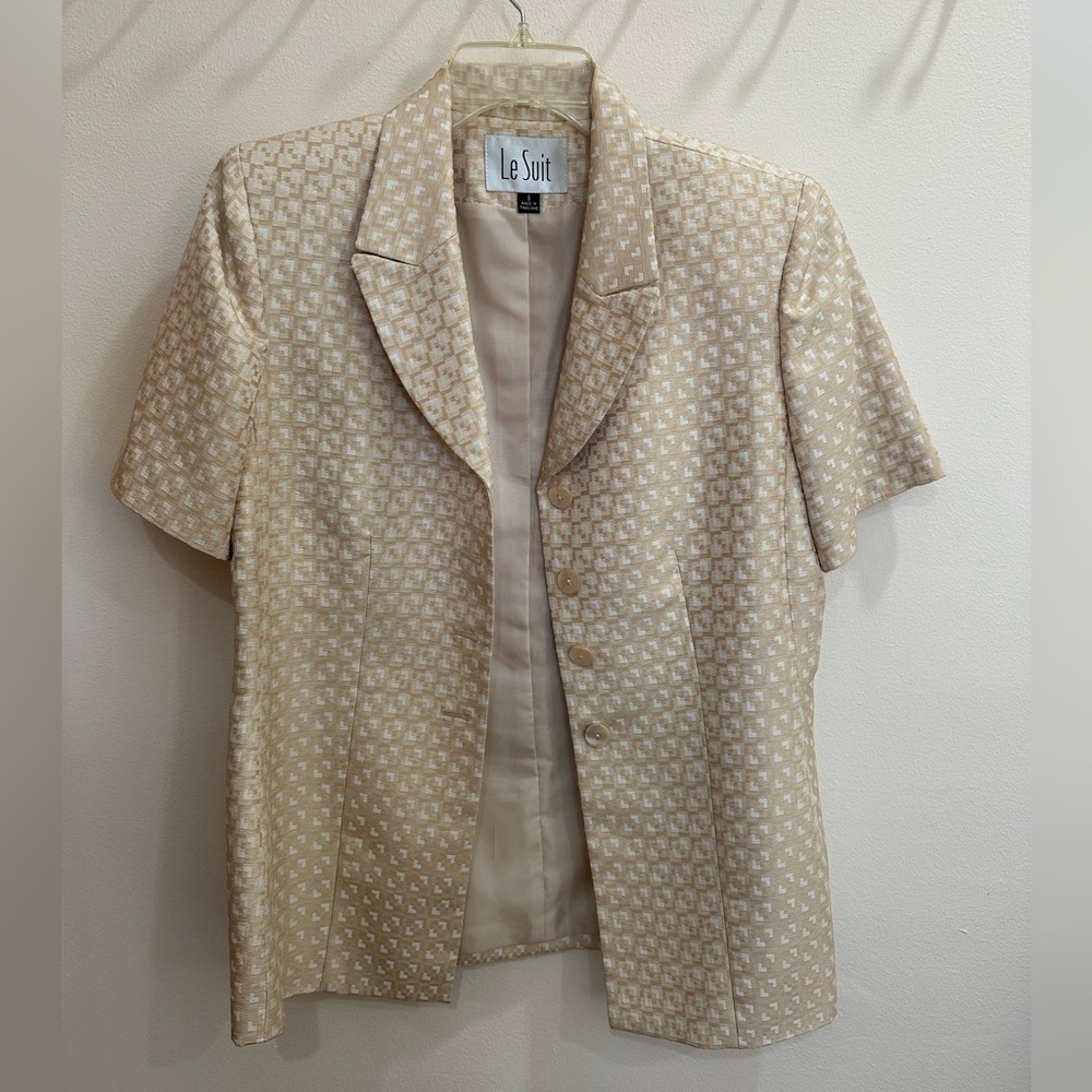 Vintage Le Suit Beige Patterned Short Sleeve Jacket & Skirt Set